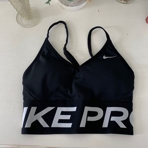 nike pro tank / sports bra